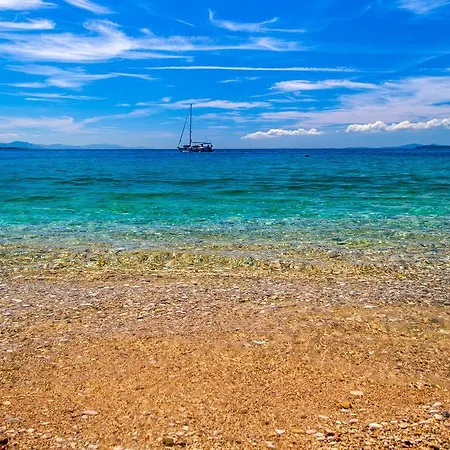 Krouzeri Apart-hotel Nisaki (Corfu)