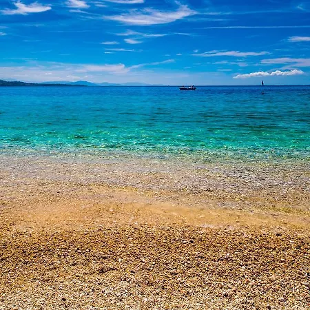 Krouzeri Apart-hotel Nisaki (Corfu)