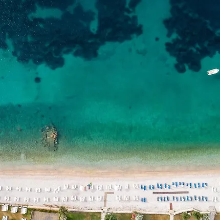 Apart-hotel Krouzeri Nisaki (Corfu)